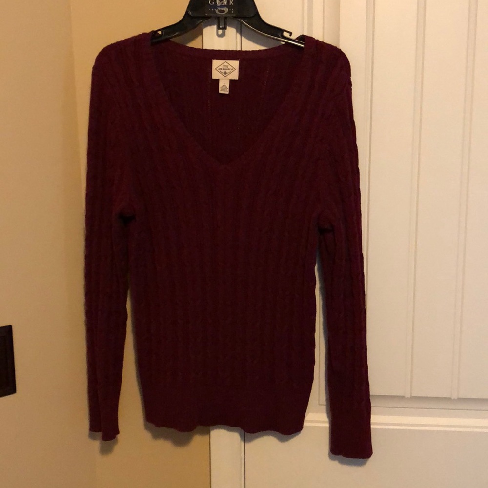 St Johns Bay Sweater Wine in color